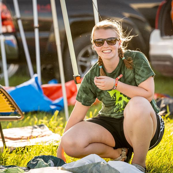 Camp Traction Camper